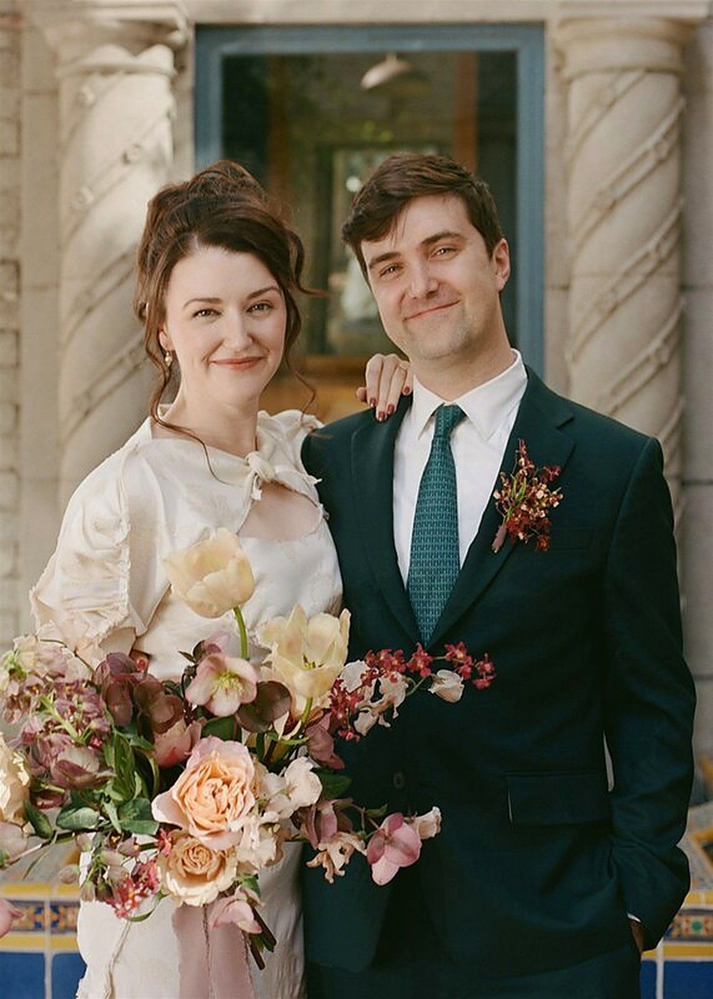 Bridal bouquet & handheld florals
